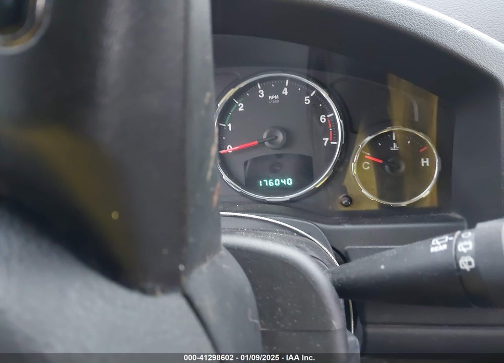 2011 JEEP LIBERTY SPORT VIN: 1J4PN2GKXBW580127