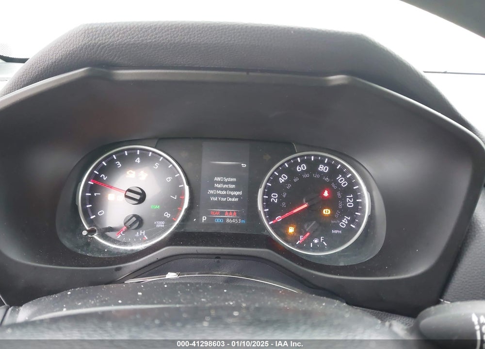 2019 TOYOTA RAV4 XLE VIN: 2T3P1RFV3KW024536