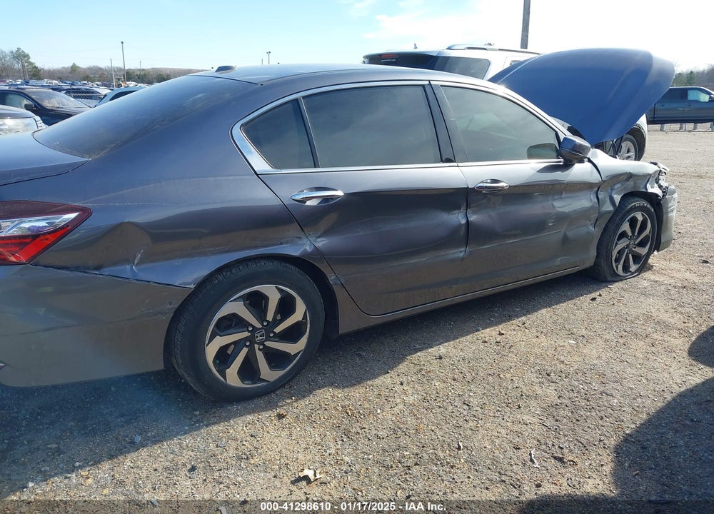 2016 HONDA ACCORD VIN: 1HGCR3F87GA017420