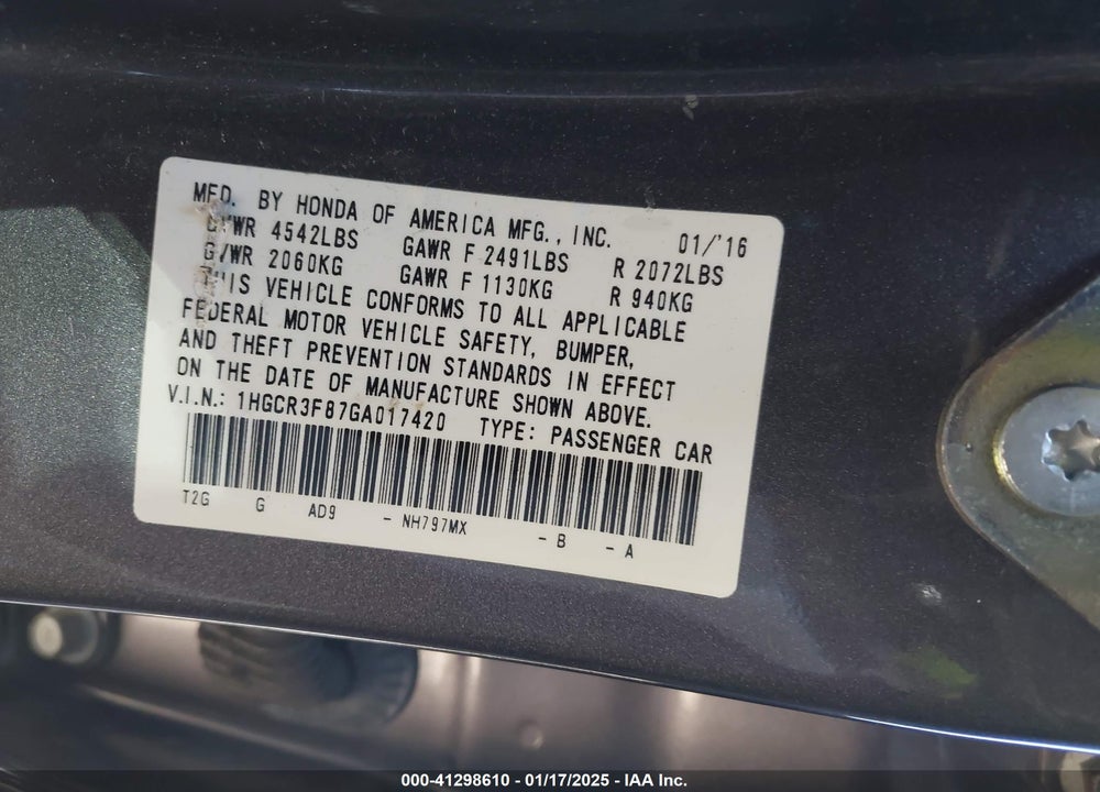 2016 HONDA ACCORD VIN: 1HGCR3F87GA017420