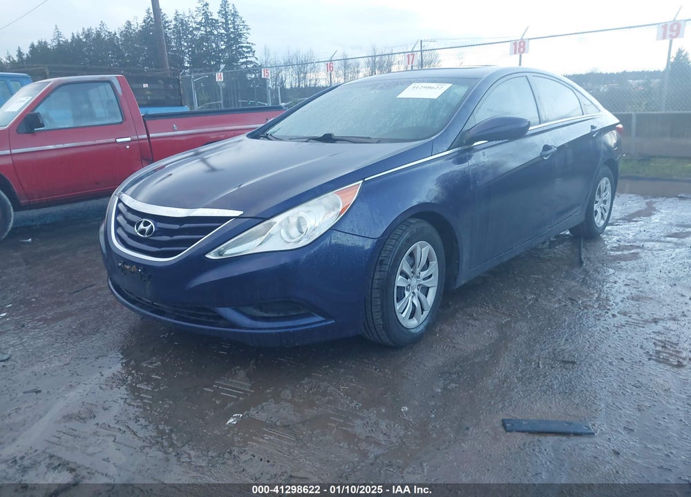 2011 HYUNDAI SONATA VIN: 5NPEB4AC0BH063671