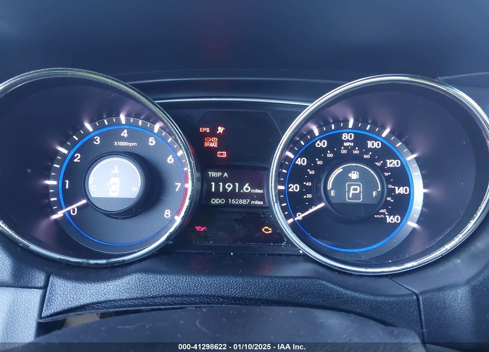 2011 HYUNDAI SONATA VIN: 5NPEB4AC0BH063671