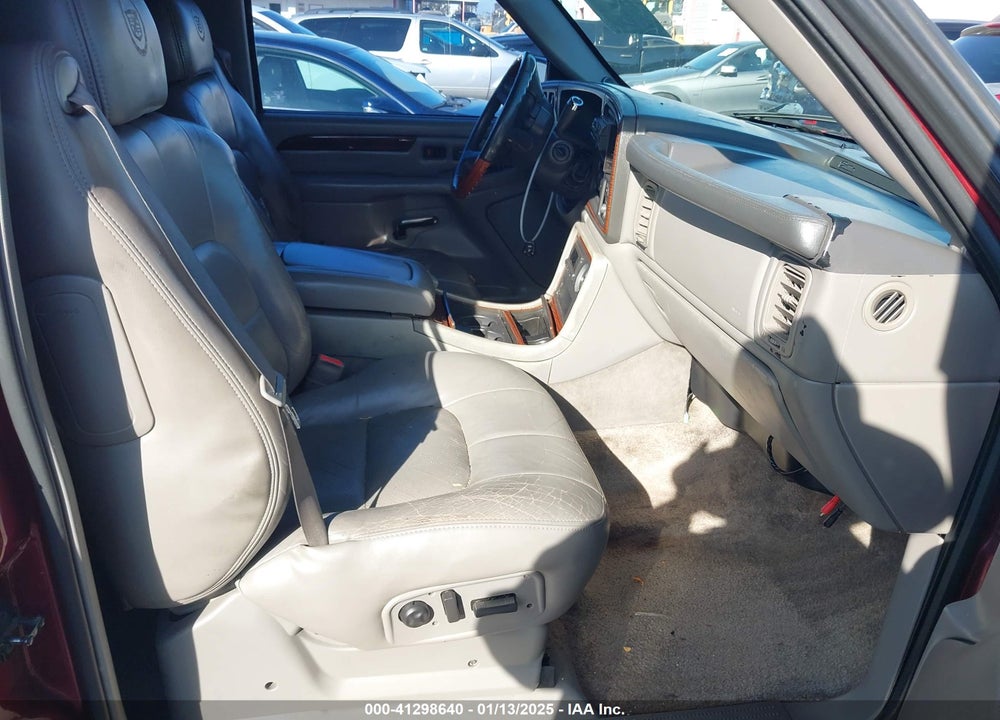 2002 CADILLAC ESCALADE STANDARD VIN: 1GYEC63TX2R106261