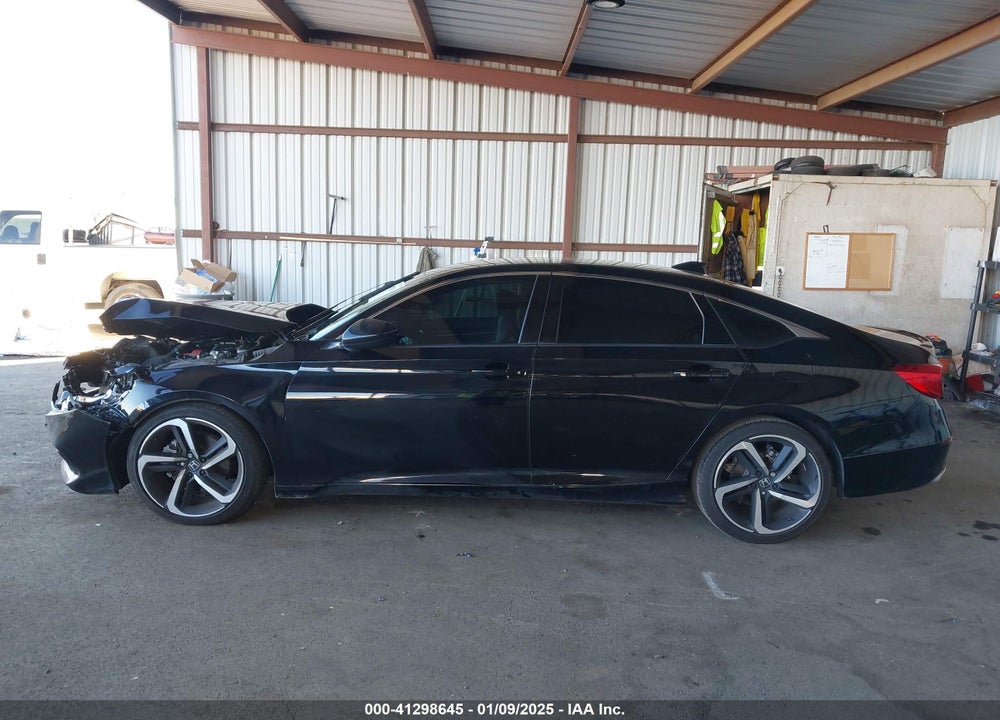 2022 HONDA ACCORD VIN: 1HGCV1F34NA017764