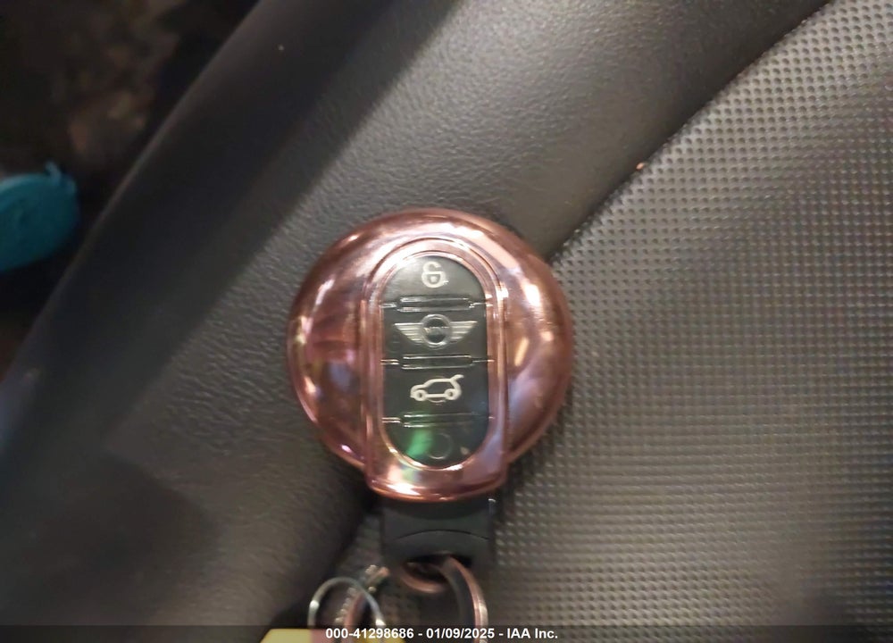 2018 MINI HARDTOP VIN: WMWXU1C50J2F79271