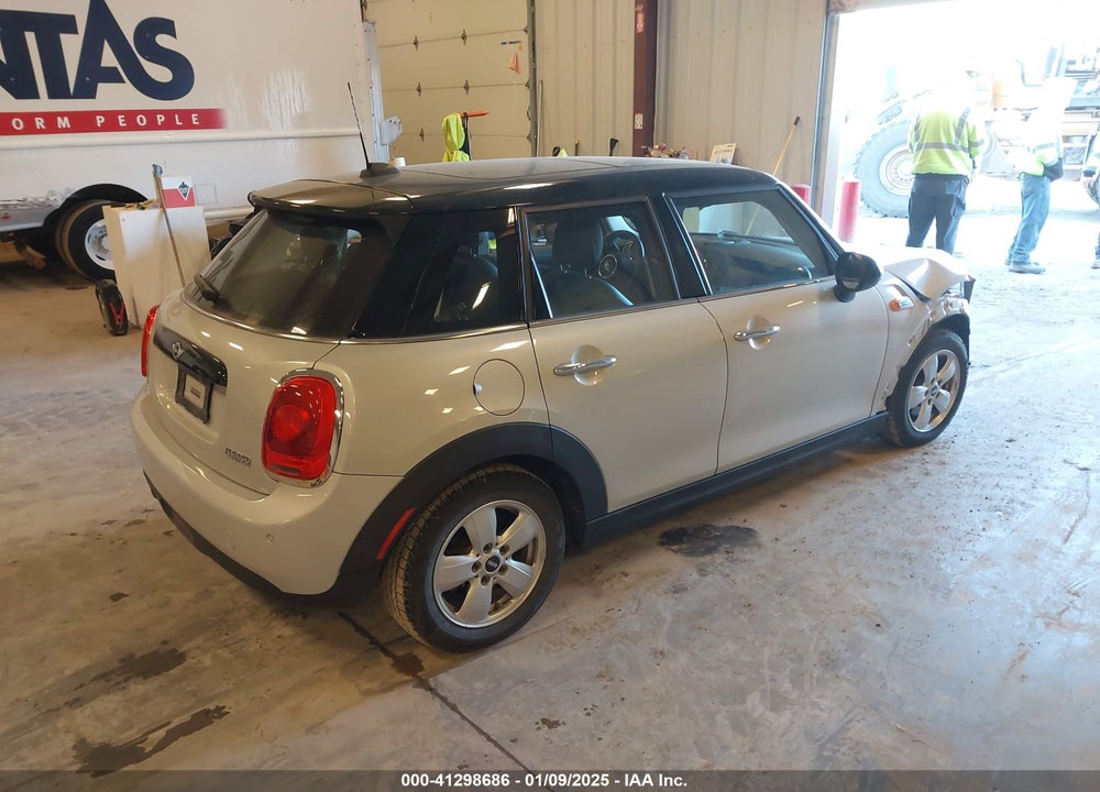 2018 MINI HARDTOP VIN: WMWXU1C50J2F79271