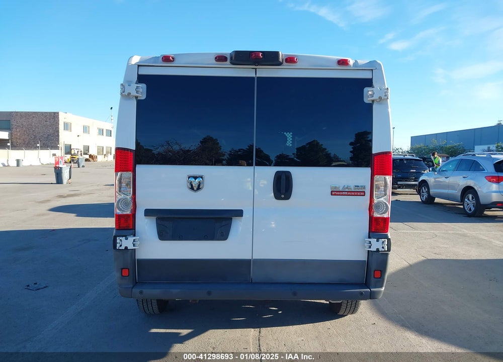 2015 RAM PROMASTER 1500 LOW ROOF VIN: 3C6TRVAG4FE520530