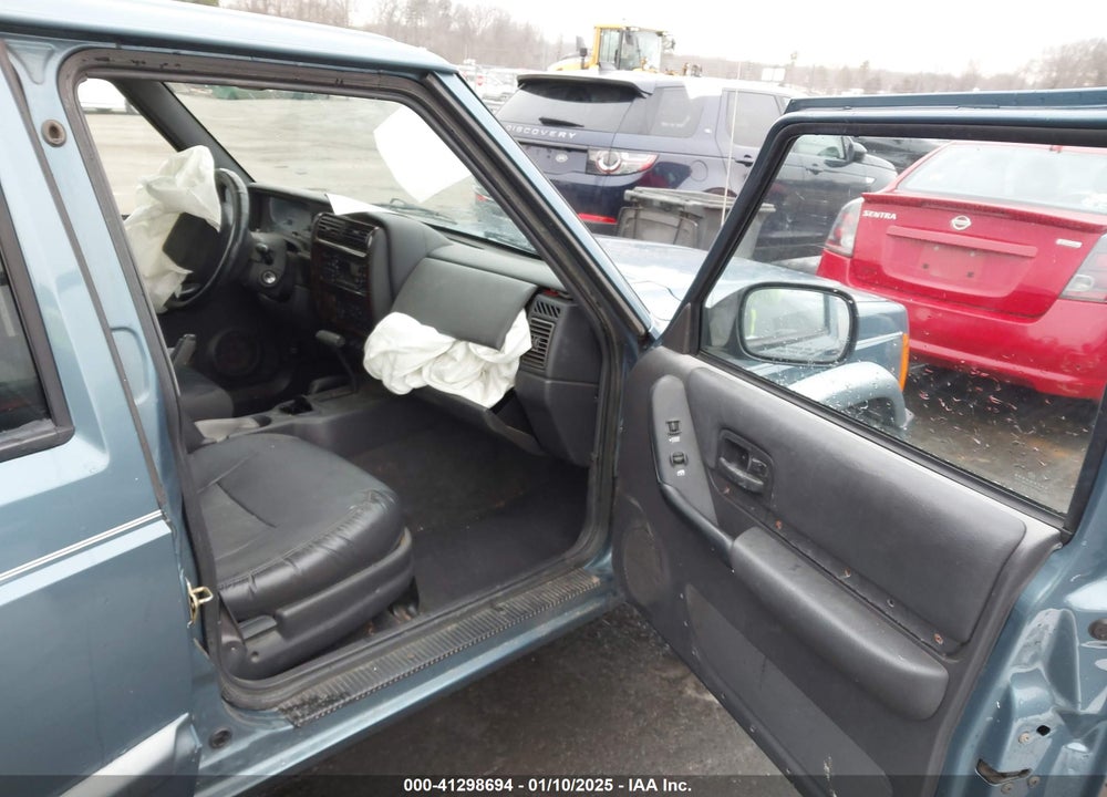 1999 JEEP CHEROKEE CLASSIC VIN: 1J4FF78S7XL547745
