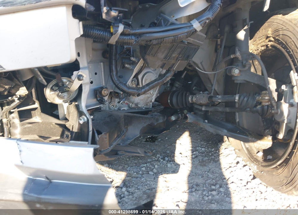 2020 NISSAN ROGUE SV FWD VIN: JN8AT2MT7LW006623