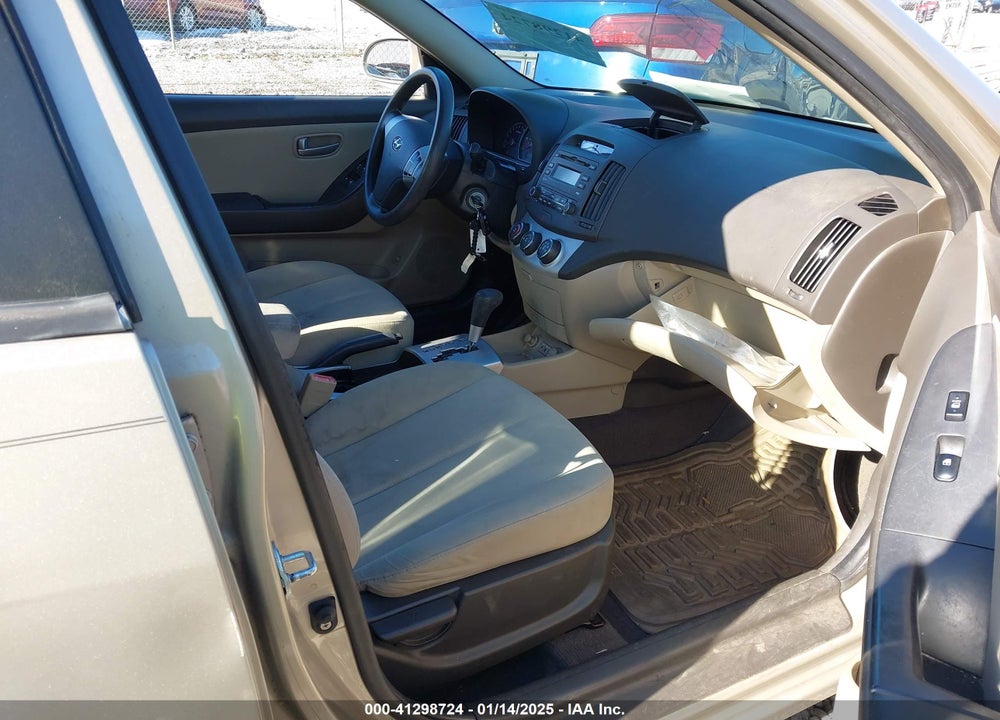 2009 HYUNDAI ELANTRA VIN: KMHDU46D59U767710