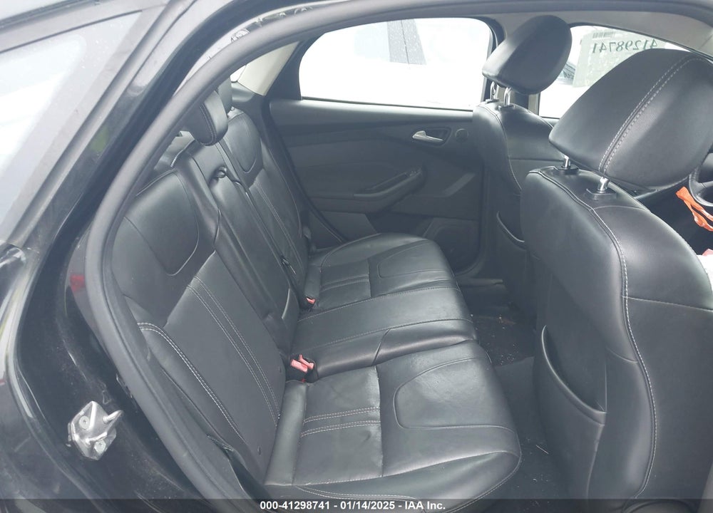 2013 FORD FOCUS VIN: 1FADP3J20DL380224