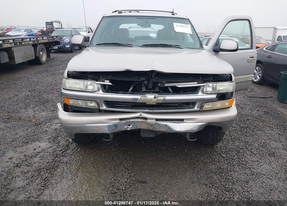 2004 CHEVROLET TAHOE LT VIN: 1GNEK13Z24J192013