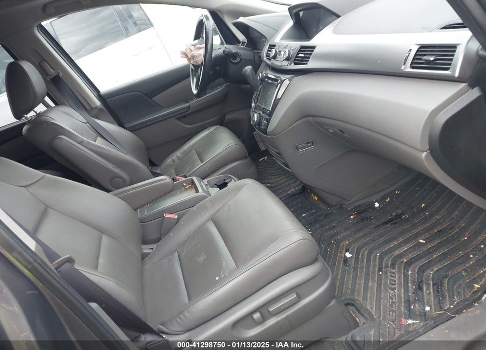 2015 HONDA ODYSSEY TOURING/TOURING ELITE VIN: 5FNRL5H93FB047483