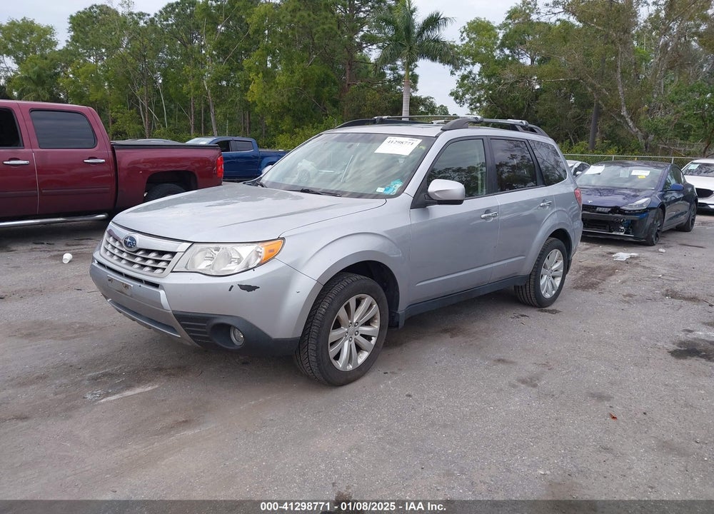 2013 SUBARU FORESTER 2.5X PREMIUM VIN: JF2SHADC0DH400757
