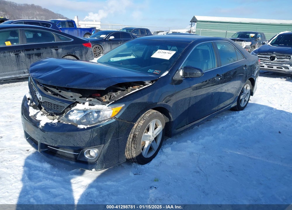 2014 TOYOTA CAMRY SE VIN: 4T1BF1FK7EU469099