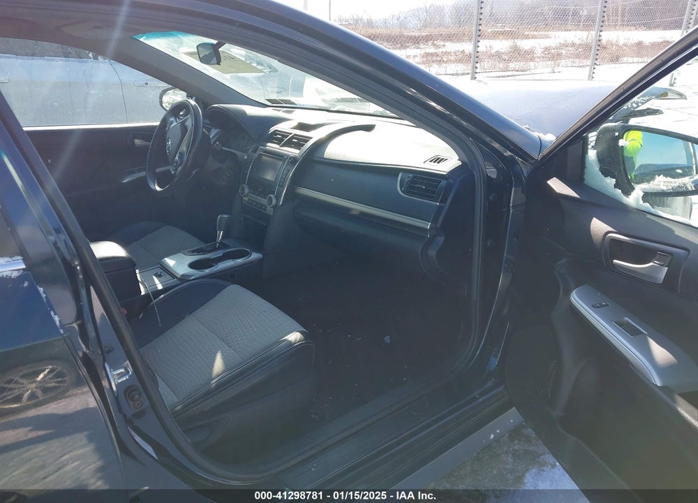 2014 TOYOTA CAMRY SE VIN: 4T1BF1FK7EU469099