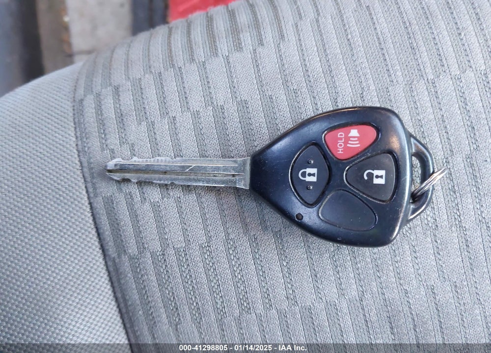 2011 TOYOTA RAV4 VIN: 2T3BF4DV2BW165261