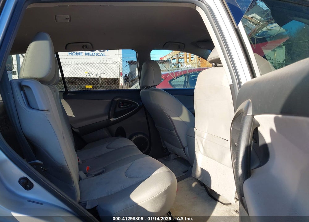2011 TOYOTA RAV4 VIN: 2T3BF4DV2BW165261