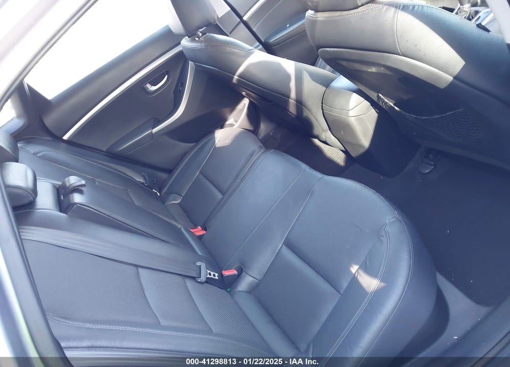 2015 HYUNDAI ELANTRA GT VIN: KMHD35LH5FU240729