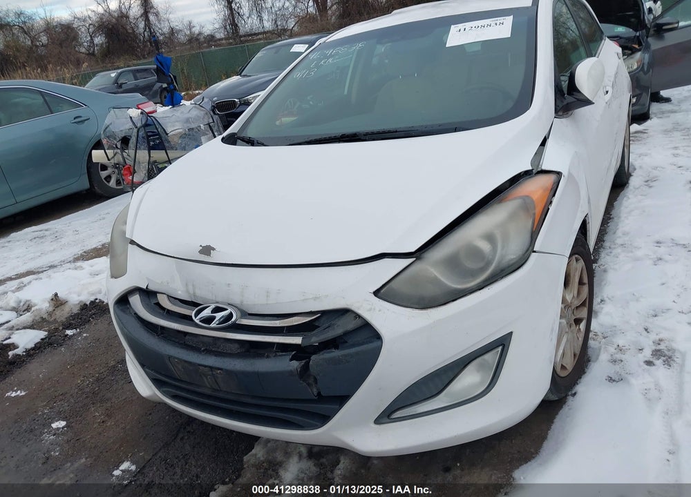 2013 HYUNDAI ELANTRA GT VIN: KMHD35LE0DU126429