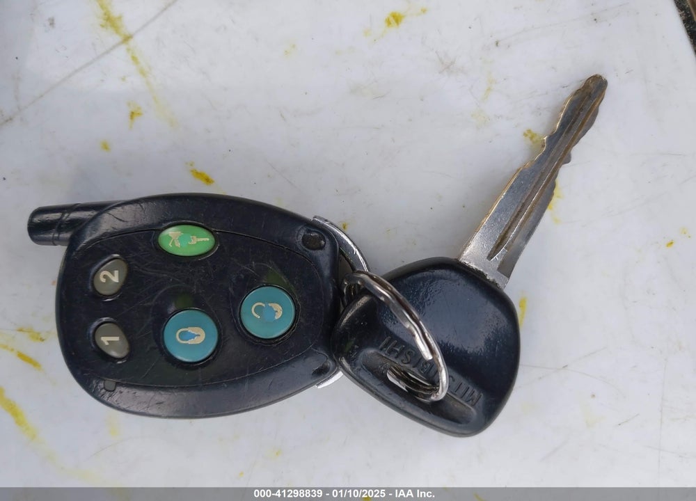 2002 MITSUBISHI MIRAGE DE VIN: JA3AY11AX2U037917