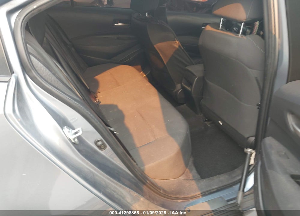 2020 TOYOTA COROLLA LE VIN: JTDEPRAEXLJ109760