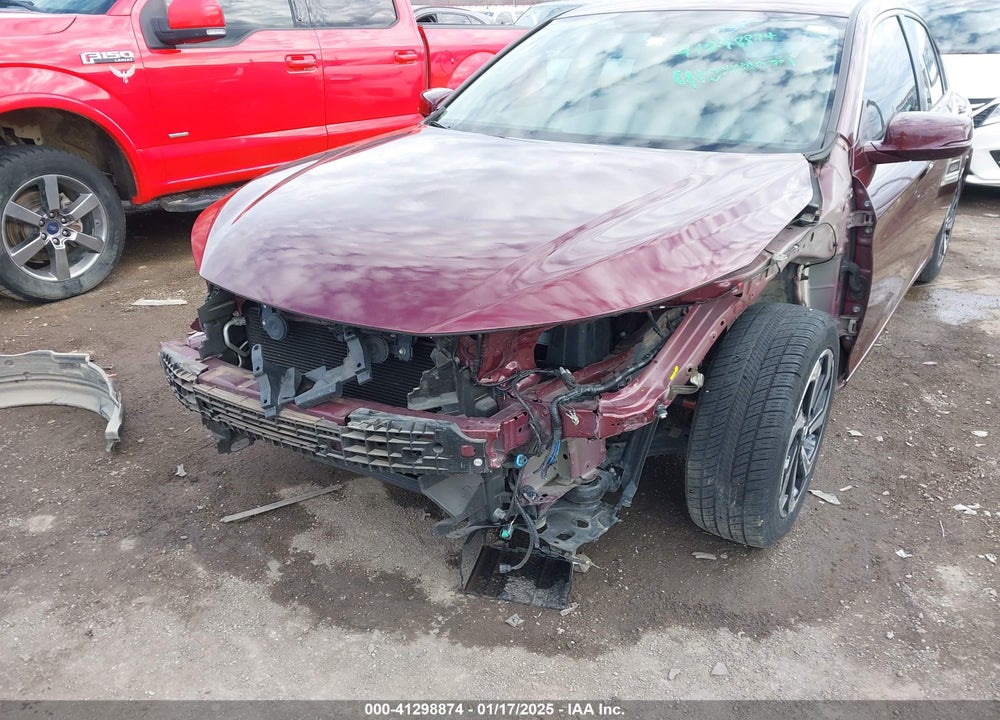 2017 HONDA ACCORD VIN: 1HGCR2F88HA120437