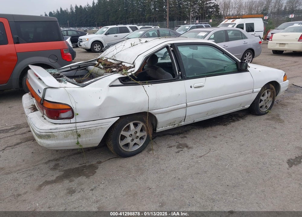 1996 FORD ESCORT LX VIN: 3FASP11J5TR132912