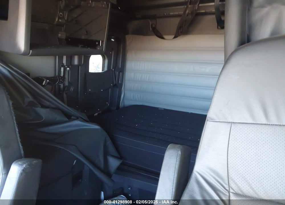 2024 FREIGHTLINER CASCADIA 126 VIN: 3AKJHHDR7RSVF3785