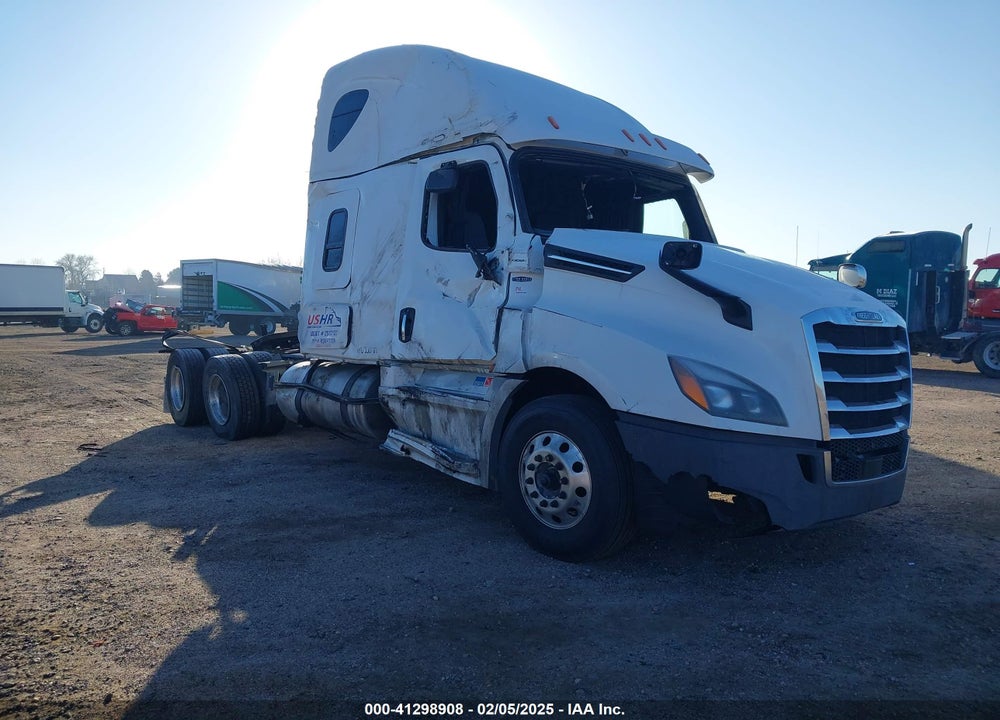 2024 FREIGHTLINER CASCADIA 126 VIN: 3AKJHHDR7RSVF3785