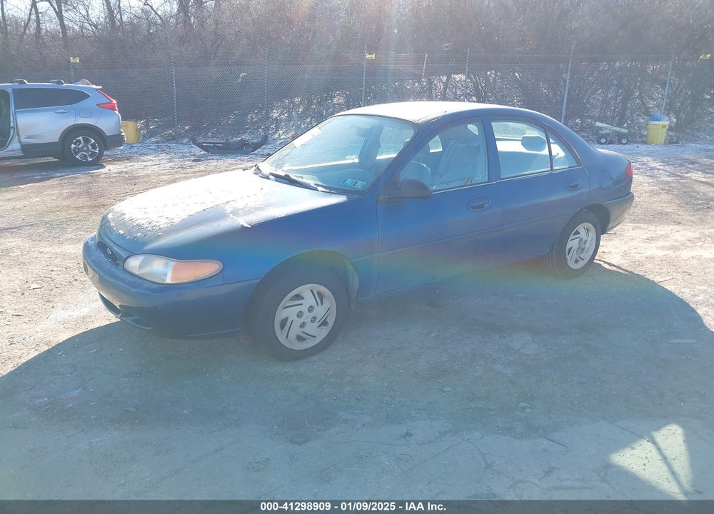 1998 FORD ESCORT LX VIN: 1FAFP10P1WW151630