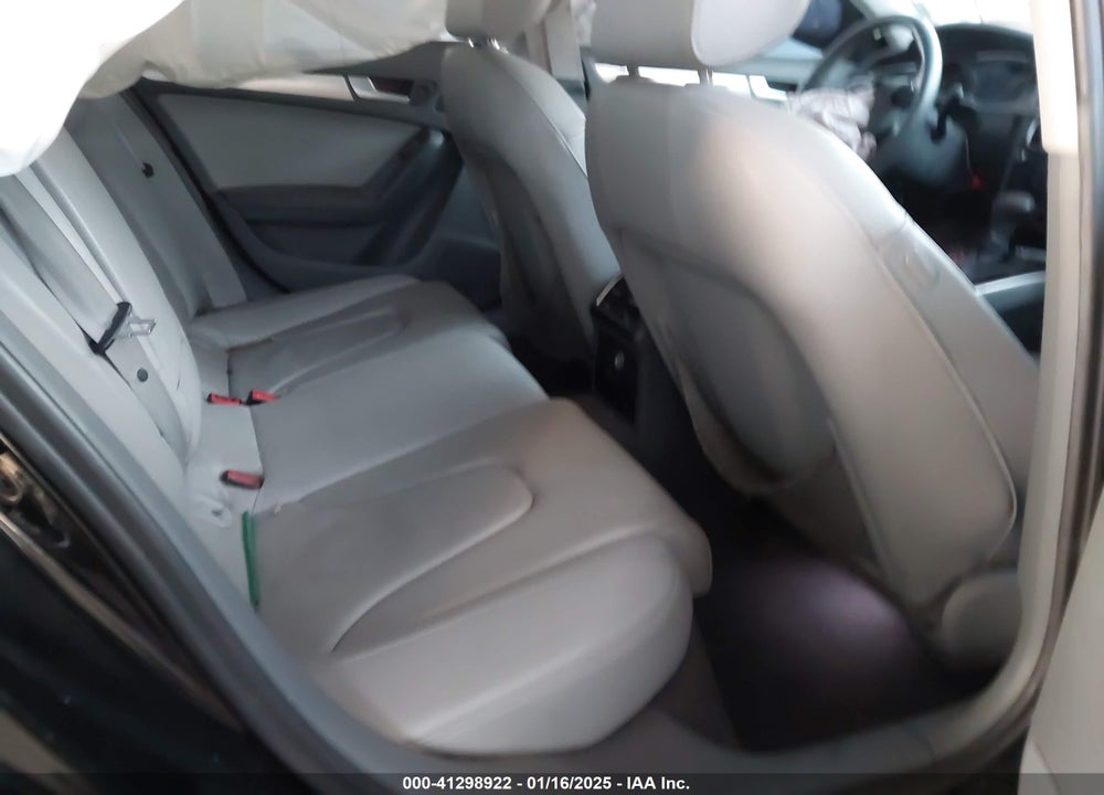 2015 AUDI A4 VIN: WAUAFAFL0FN001541