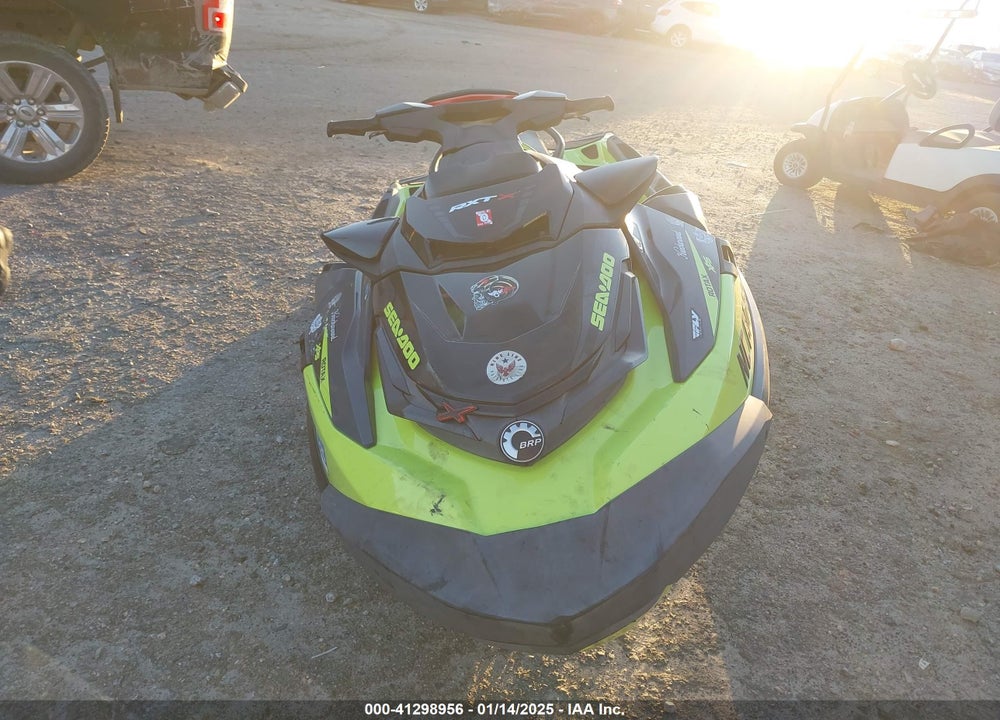 2019 SEA DOO RXT-300 VIN: YDV08750L819
