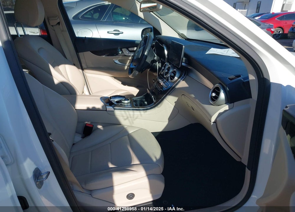 2019 MERCEDES-BENZ GLC 300 4MATIC VIN: WDC0G4KB4KF594443