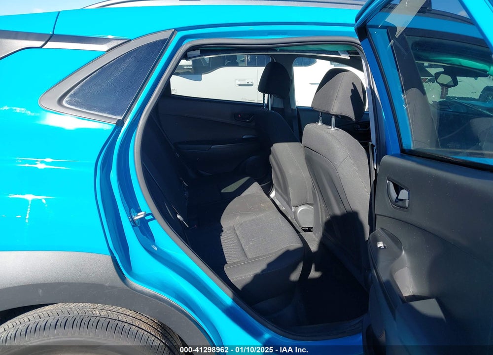 2022 HYUNDAI KONA SEL VIN: KM8K62AB4NU774184