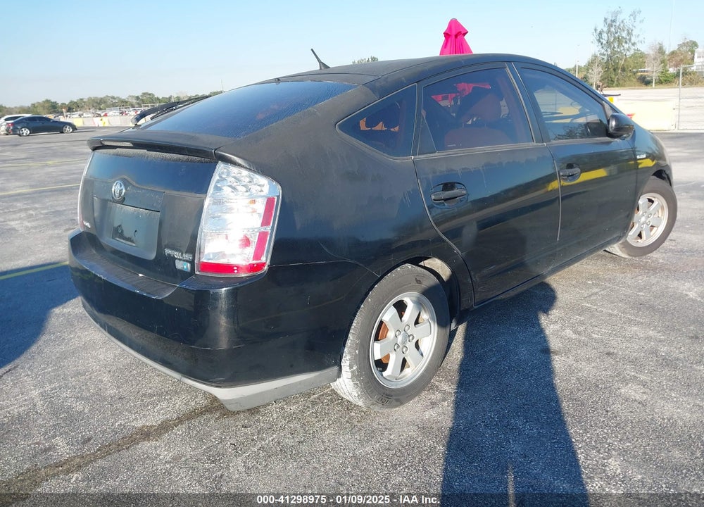 2006 TOYOTA PRIUS VIN: JTDKB20U063131955