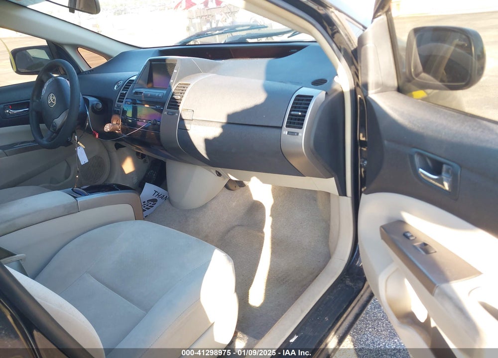 2006 TOYOTA PRIUS VIN: JTDKB20U063131955
