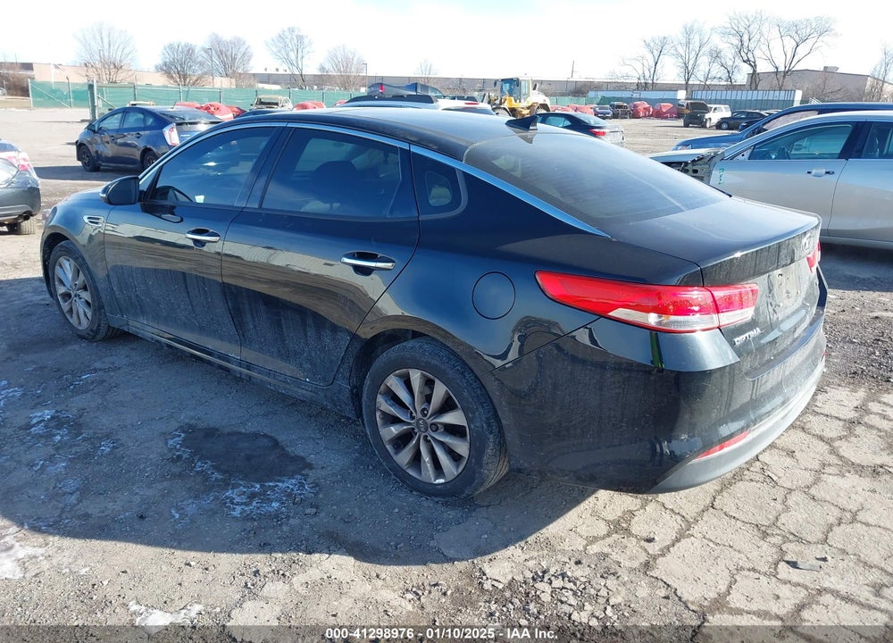 2016 KIA OPTIMA VIN: 5XXGU4L31GG011730