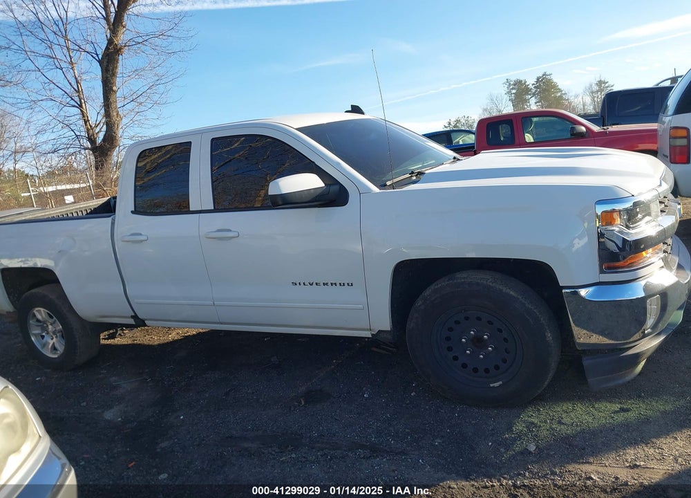 2017 CHEVROLET SILVERADO 1500 VIN: 1GCRCREC2HZ111291