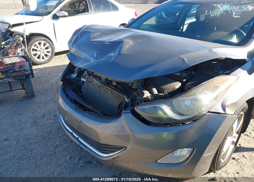 2013 HYUNDAI ELANTRA GLS VIN: 5NPDH4AE7DH400237