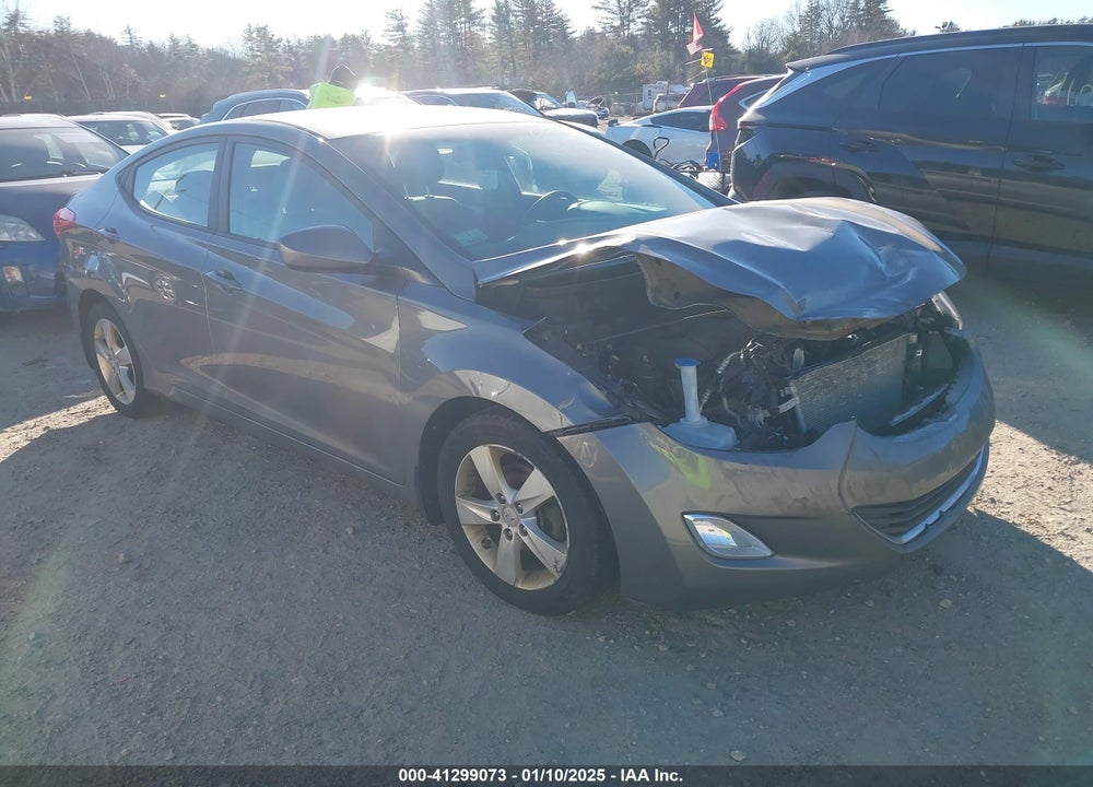 2013 HYUNDAI ELANTRA GLS VIN: 5NPDH4AE7DH400237