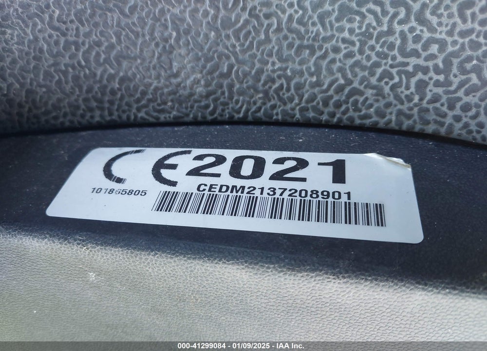 2021 CLUB CAR GOLF CART VIN: DM2137208901