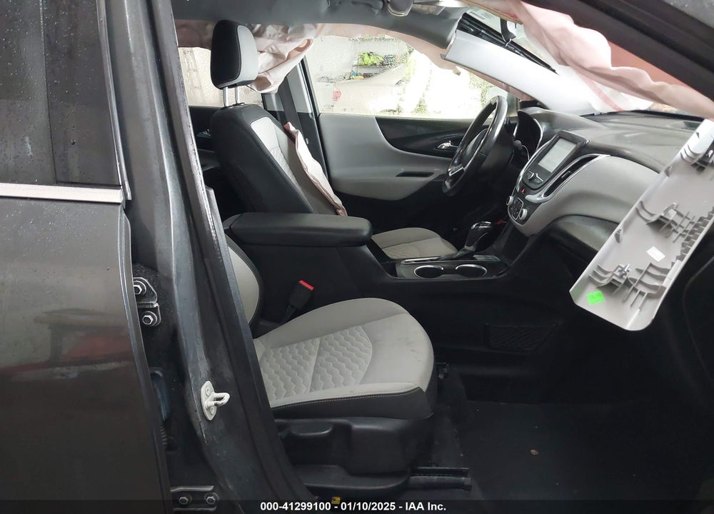 2018 CHEVROLET EQUINOX LT VIN: 2GNAXJEV5J6328590