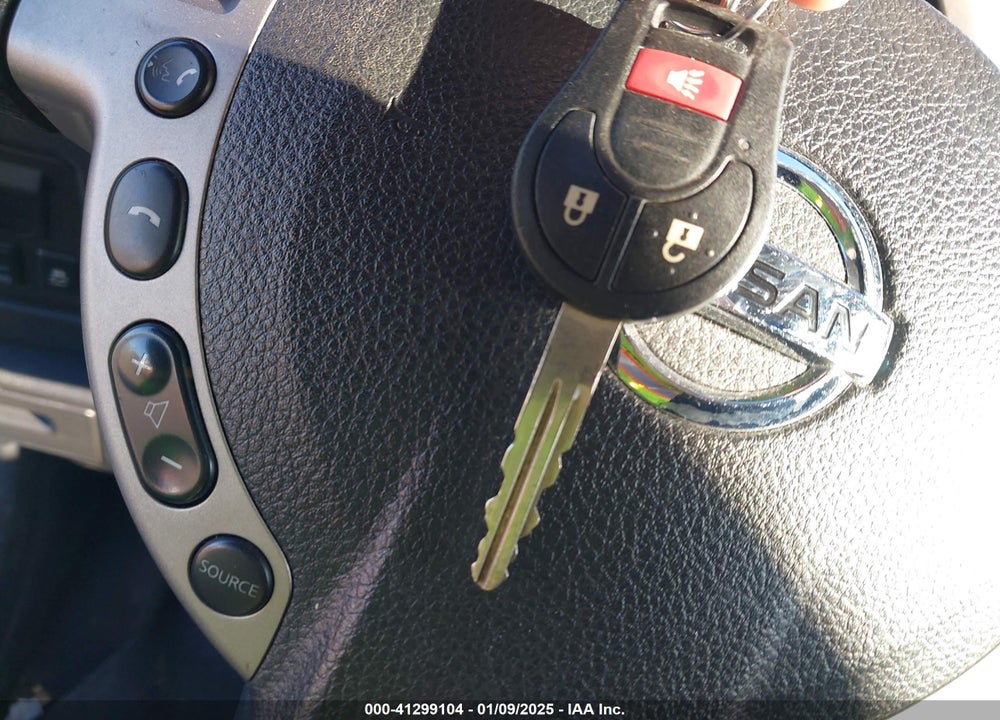 2014 NISSAN ROGUE SELECT S VIN: JN8AS5MV7EW203199