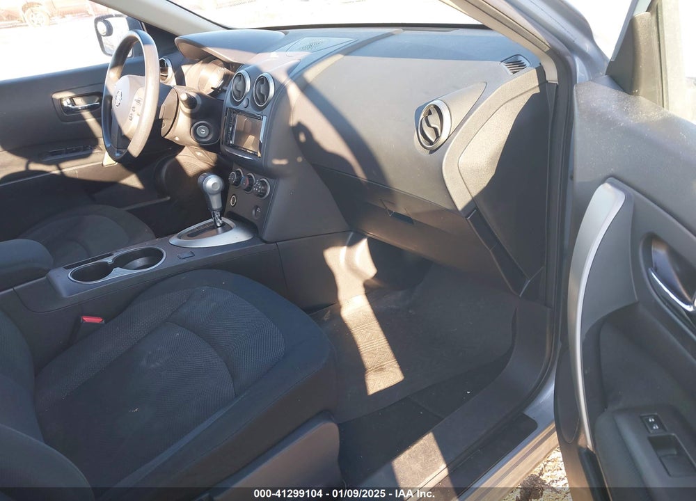 2014 NISSAN ROGUE SELECT S VIN: JN8AS5MV7EW203199