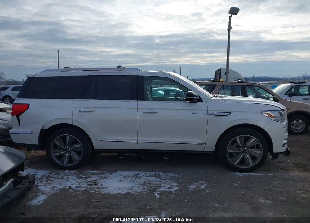 2018 LINCOLN NAVIGATOR RESERVE VIN: 5LMJJ2LT9JEL14259