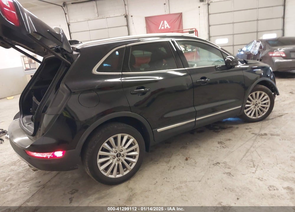 2019 LINCOLN MKC STANDARD VIN: 5LMCJ1C99KUL50046