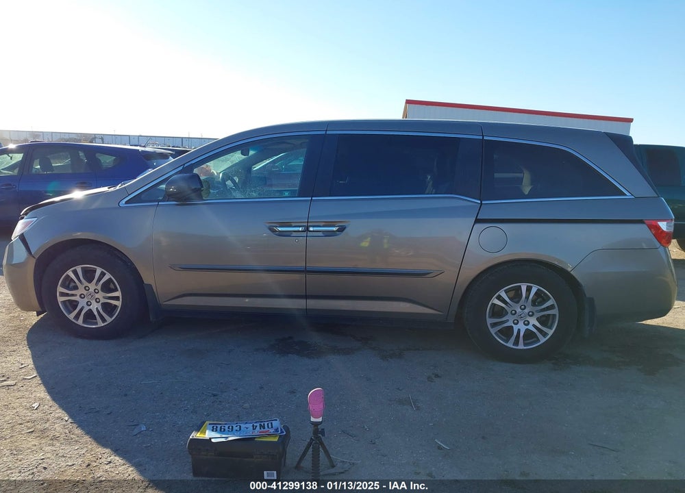 2012 HONDA ODYSSEY EX-L VIN: 5FNRL5H60CB058149