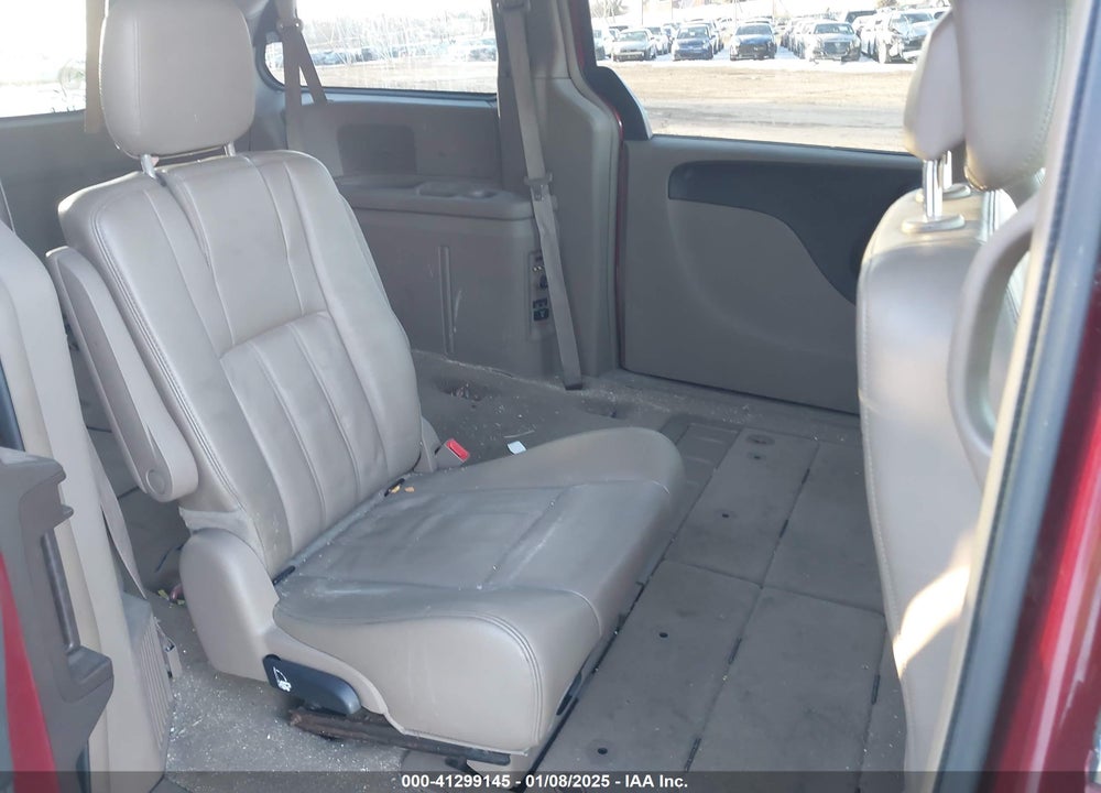 2014 CHRYSLER TOWN & COUNTRY TOURING VIN: 2C4RC1BG2ER293475