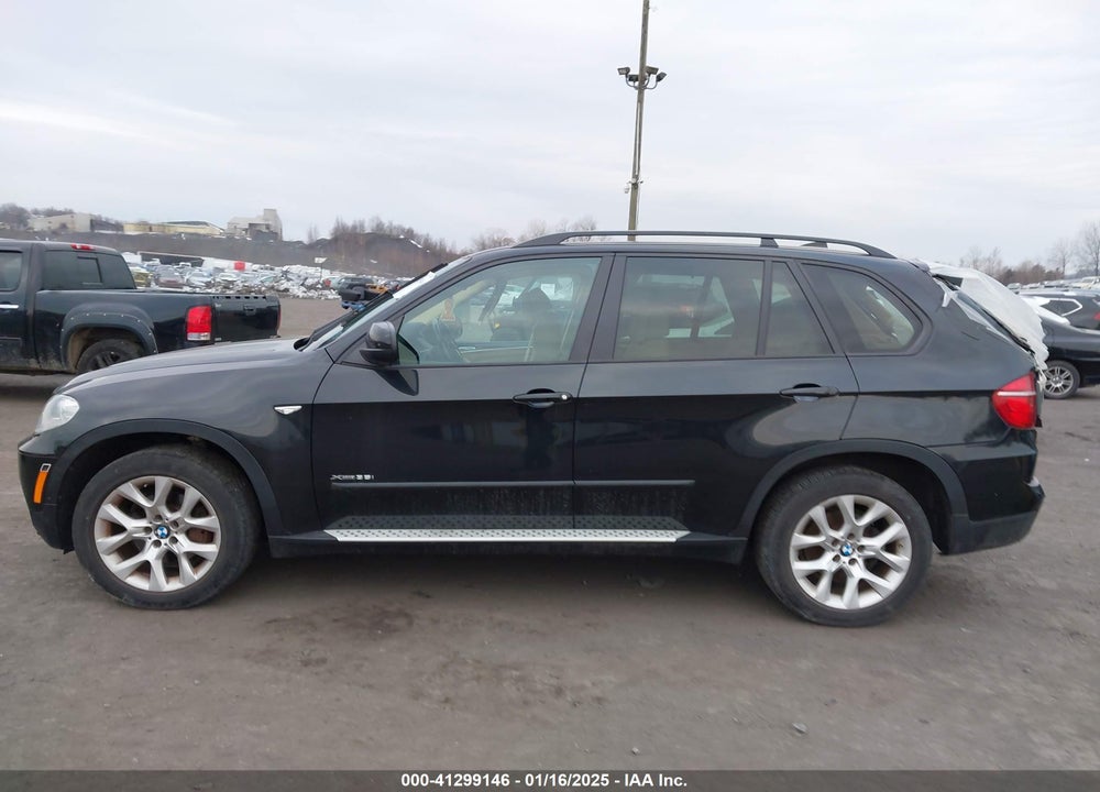 2012 BMW X5 XDRIVE35I/XDRIVE35I PREMIUM/XDRIVE35I SPORT ACTIVITY VIN: 5UXZV4C55CL756528